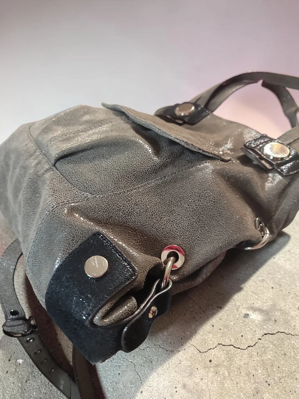 b. makowsky Gray Shoulder Bag Euc
